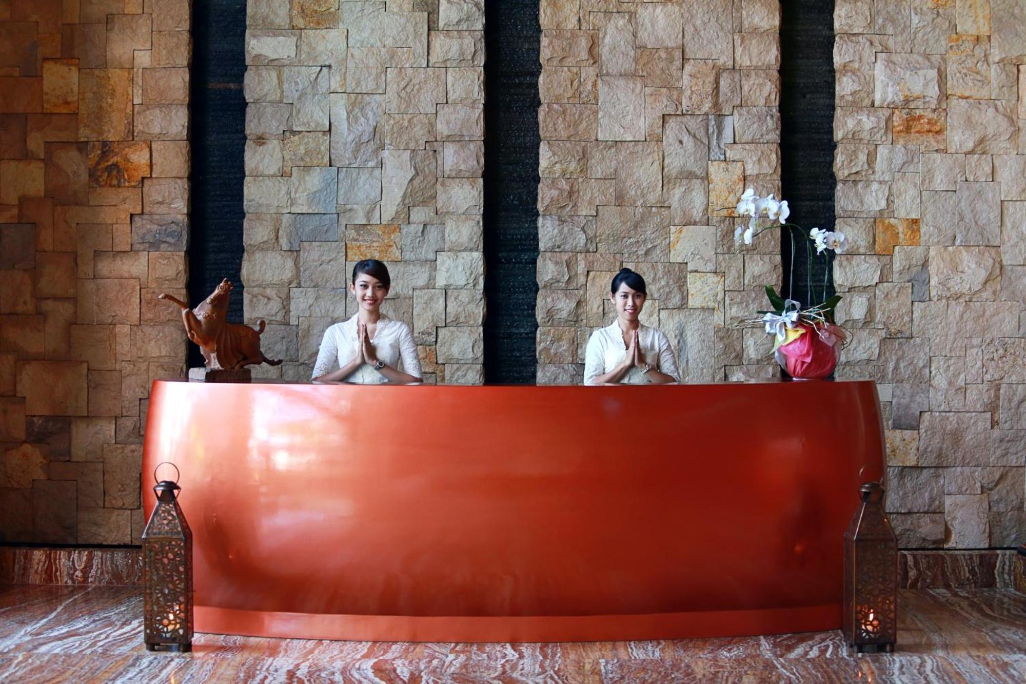 Mega Boutique Hotel Kuta Lombok Kültér fotó